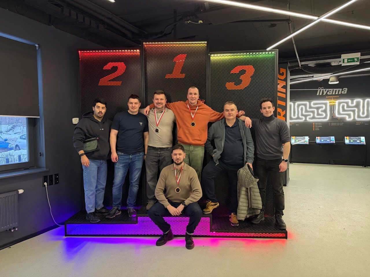 co-hang - photo_2026-01-29_09-15-19